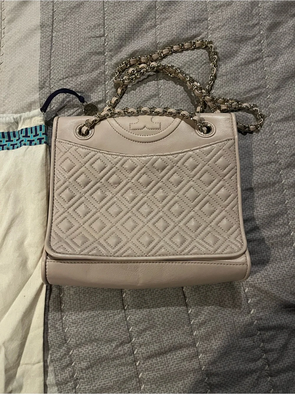 Tory Burch Quilted Leather Chain-strap Shoulder Bag in Light Beige